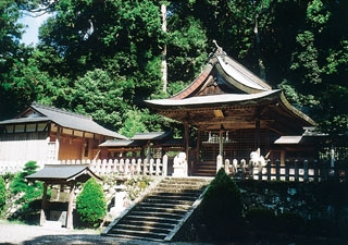 長子八幡神社